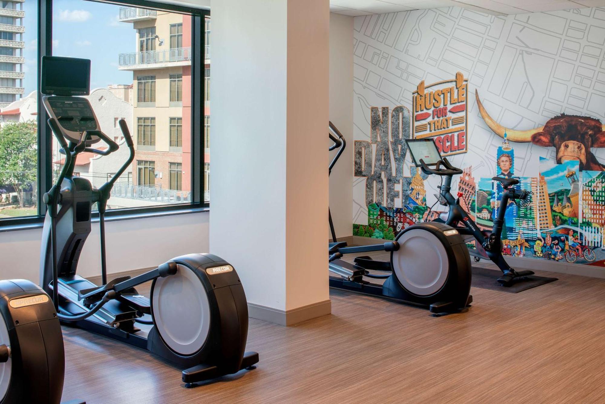Hilton Garden Inn Austin University Capitol District Εξωτερικό φωτογραφία